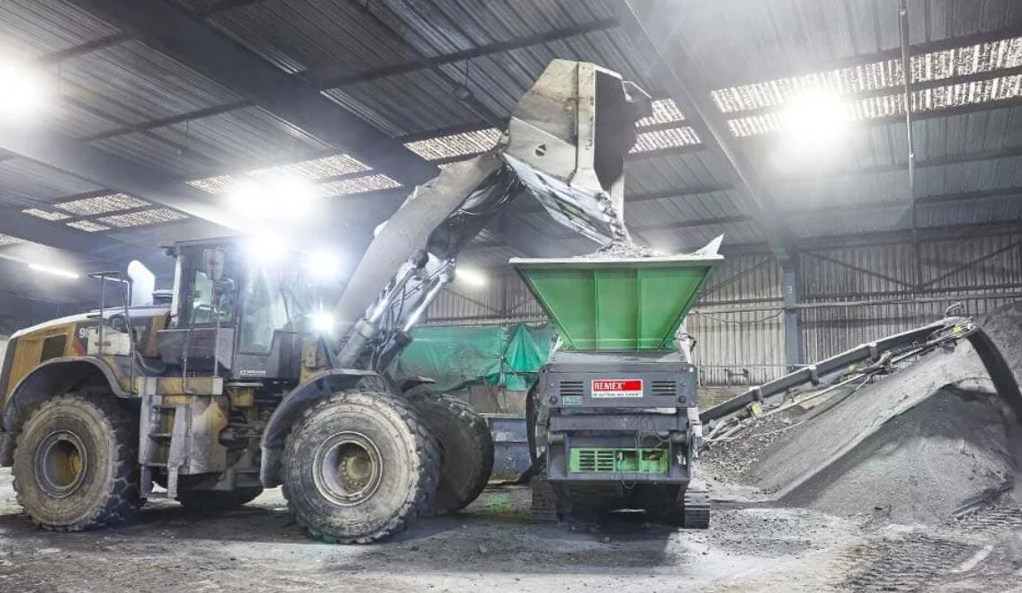 Lagerung und Behandlung mineralischer Abfälle bei der REMEX Mannheim